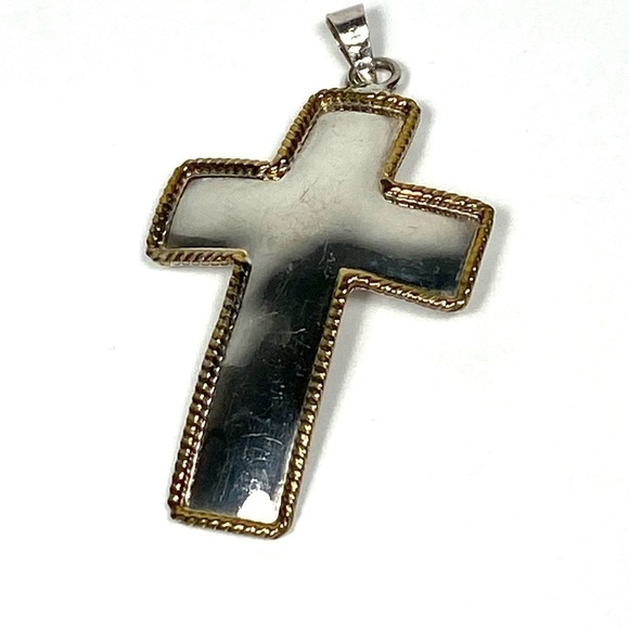 925 Cross Pendant Sterling Silver Gold Edge Ribbon Large Sterling Vintage 4.12g - Picture 7 of 7